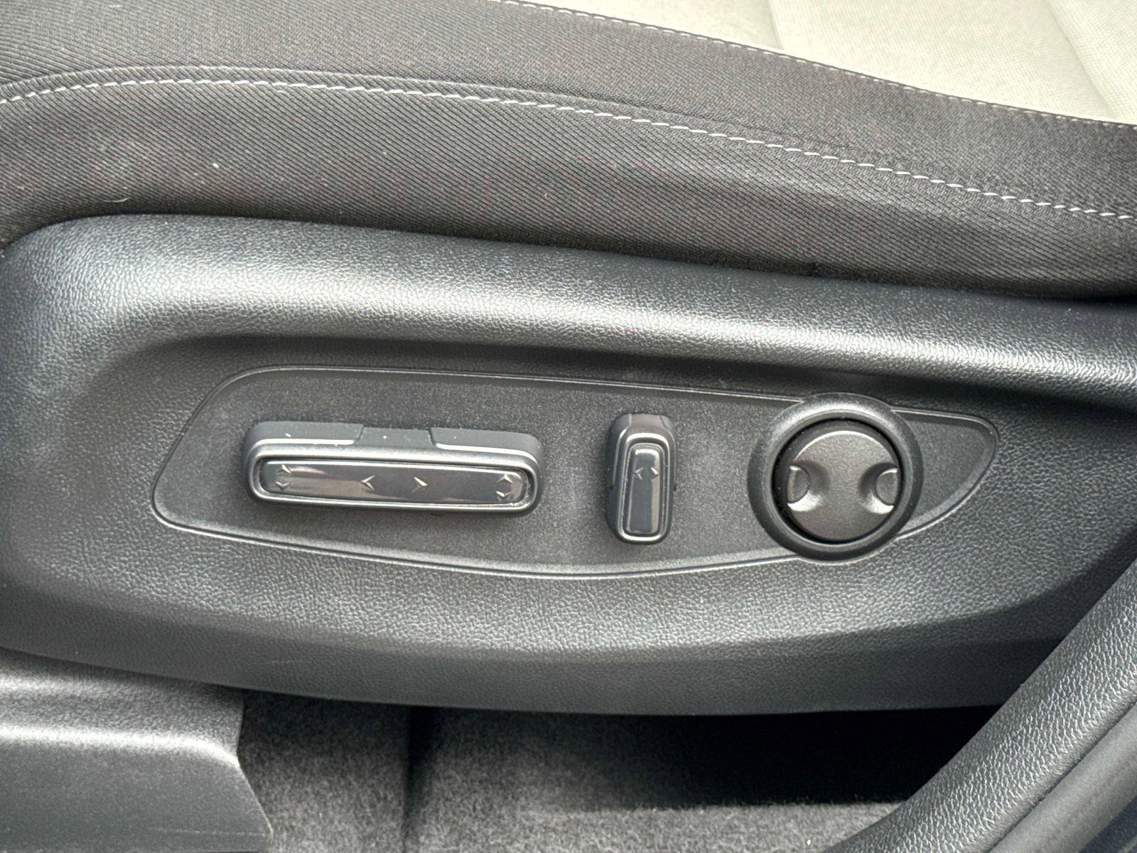 Certified 2024 Honda CR-V EX image 19