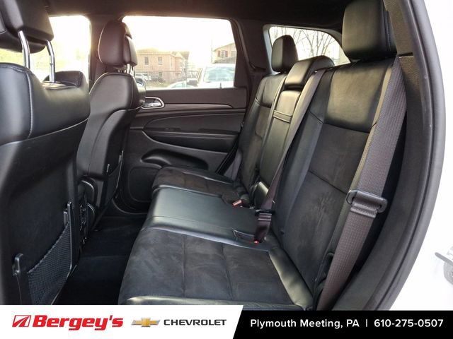 Used 2022 Jeep Grand Cherokee Laredo X AWD/4WD image 12