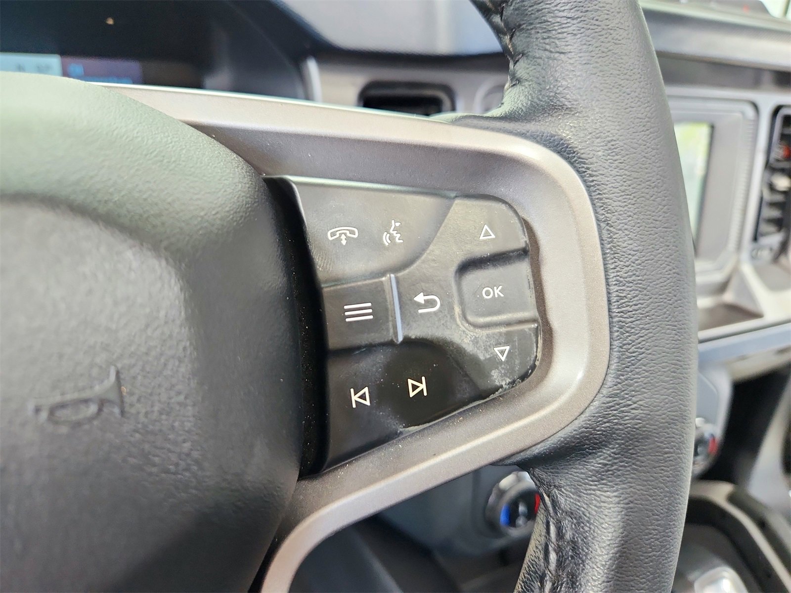 Used 2022 Ford Bronco Outer Banks image 26