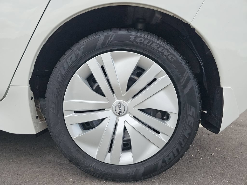 Used 2024 Nissan Leaf S FWD image 35