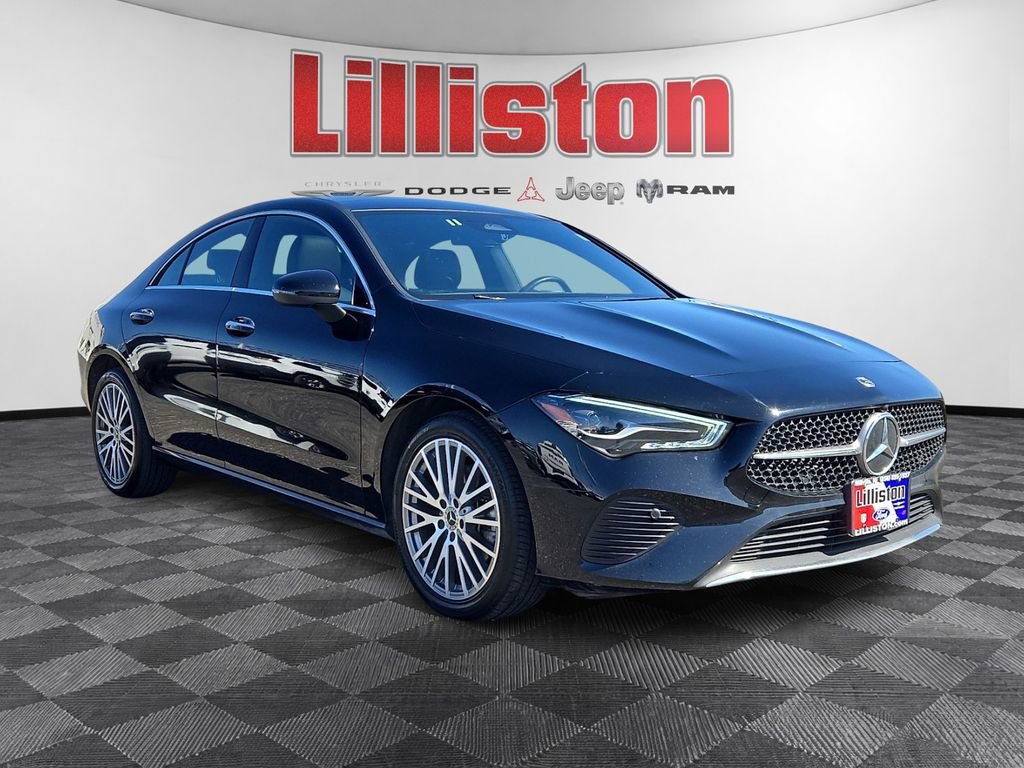 Used 2025 Mercedes-Benz CLA 250 4MATIC image 3