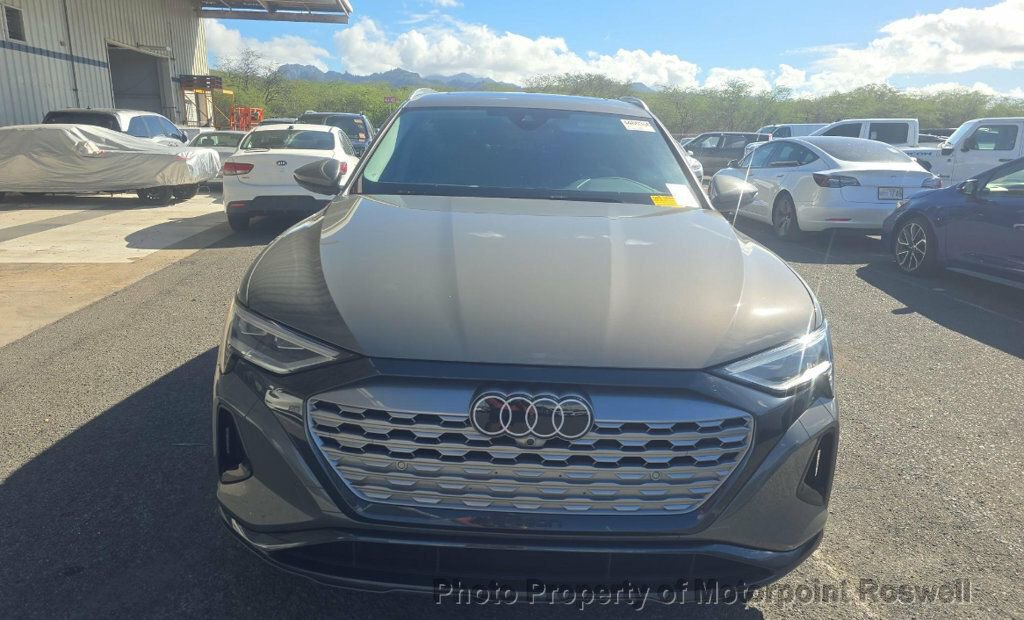 Used 2024 Audi Q8 e-tron Premium AWD/4WD image 25