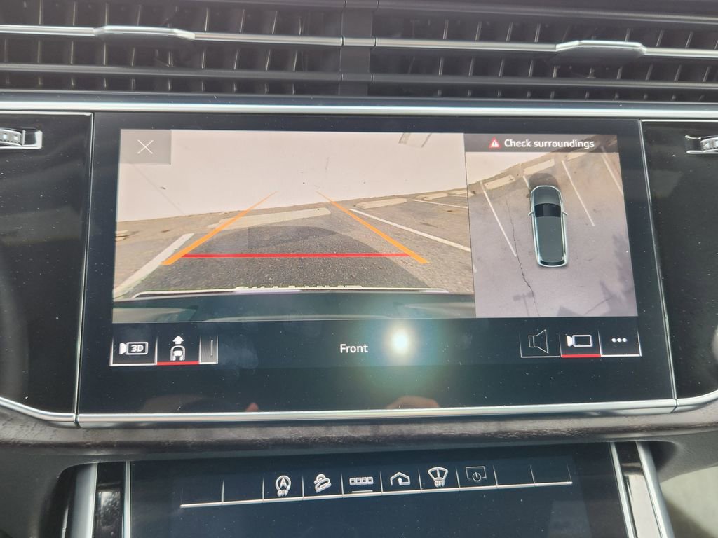 Used 2021 Audi Q7 3.0T Prestige w/ Prestige Package image 21