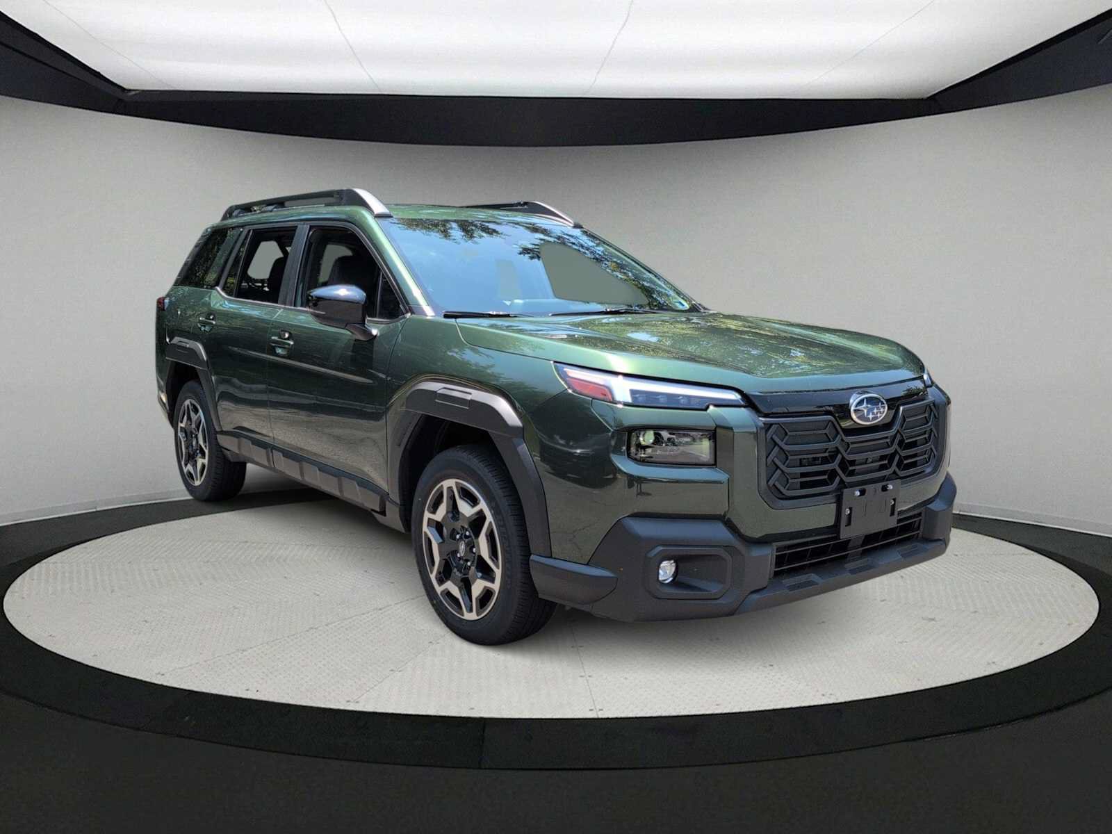 Certified 2026 Subaru Outback Touring AWD/4WD image 2