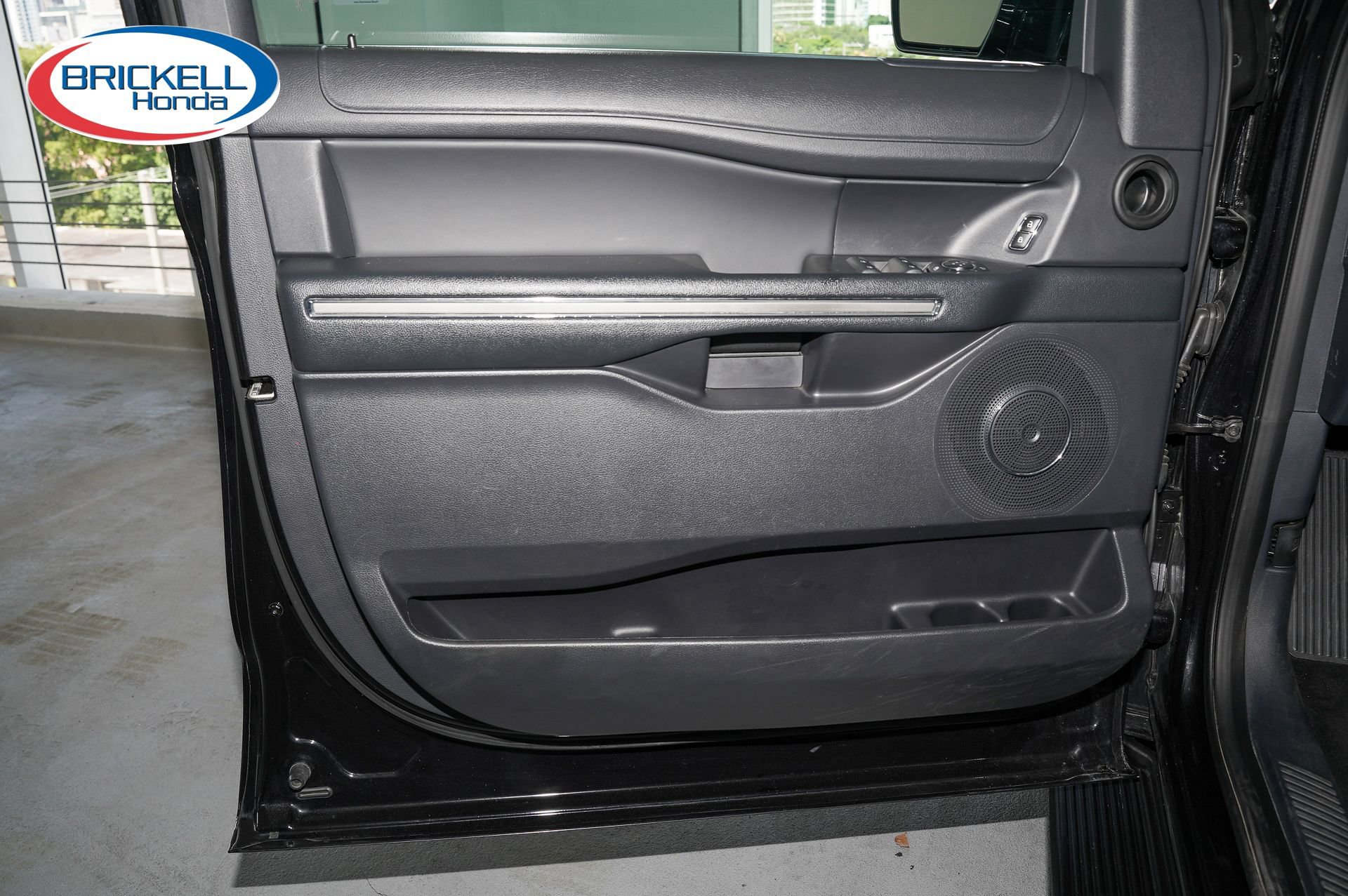 Used 2024 Ford Expedition Max XLT RWD image 12