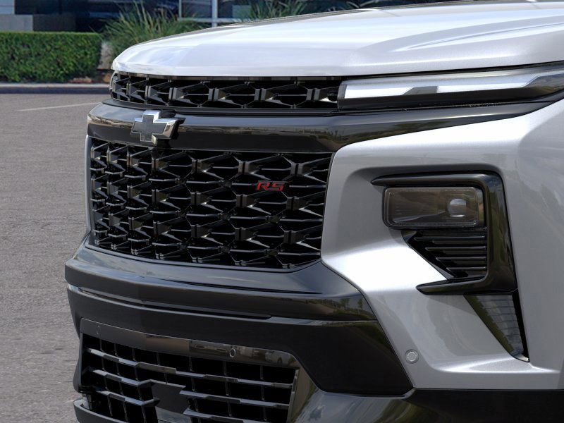 New 2026 Chevrolet Traverse RS w/ LPO, Floor Liner Package FWD image 13