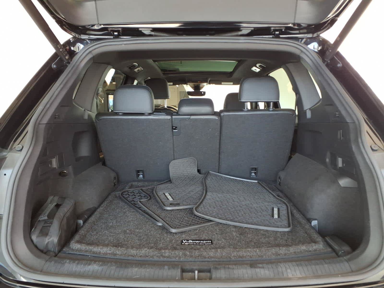 Used 2023 Volkswagen Tiguan SEL R-Line AWD/4WD image 21