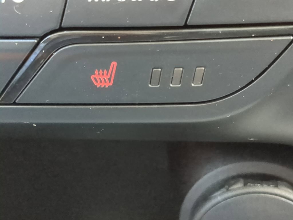 Used 2022 Ford Ranger Lariat w/ Trailer Tow Package image 29