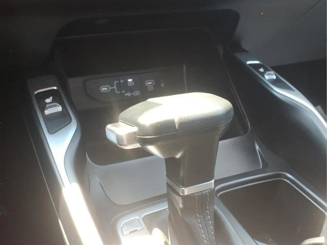 Used 2024 Kia Sorento S image 17