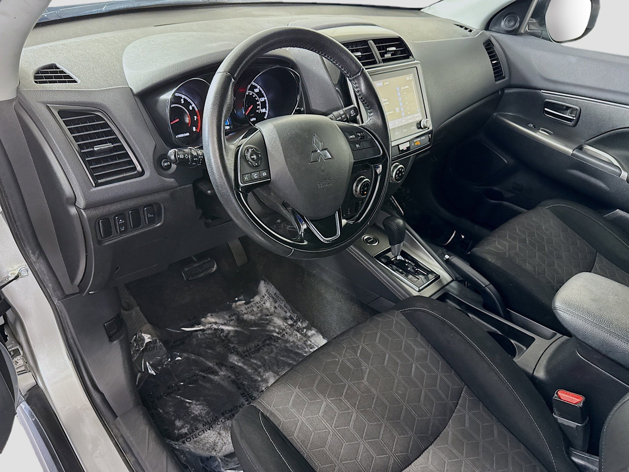 Used 2020 Mitsubishi Outlander Sport SE AWD/4WD image 23