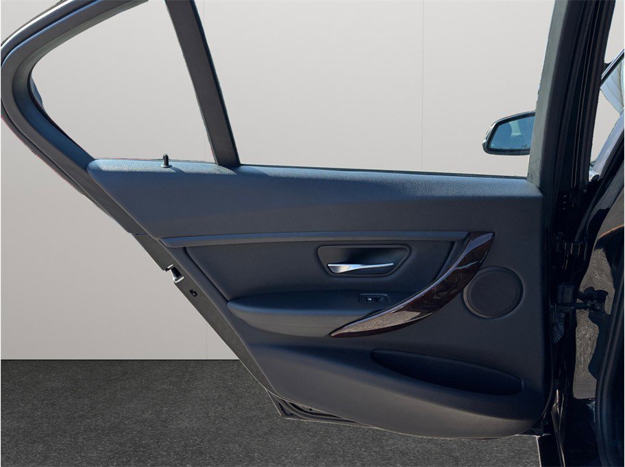 Used 2014 BMW 328i Sedan image 33
