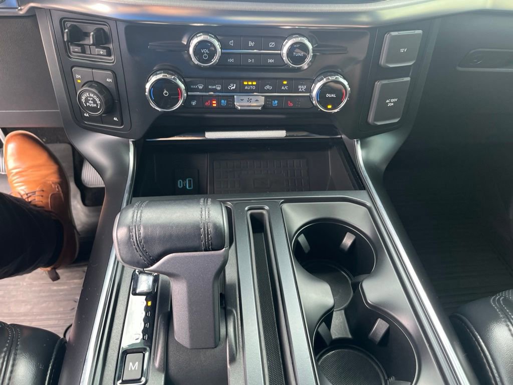 Used 2022 Ford F150 Raptor w/ Equipment Group 801A High AWD/4WD image 17