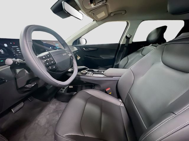 New 2025 Kia EV6 Wind image 22