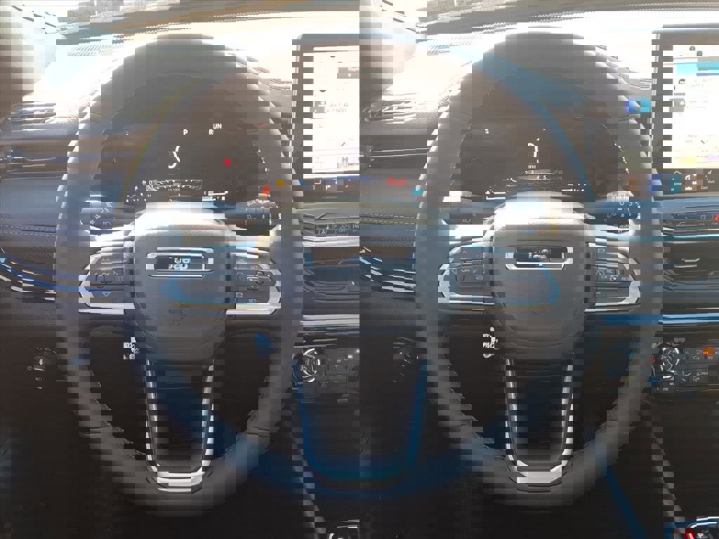 New 2026 Jeep Compass Limited w/ Sun, Sound & Navigation Group image 15