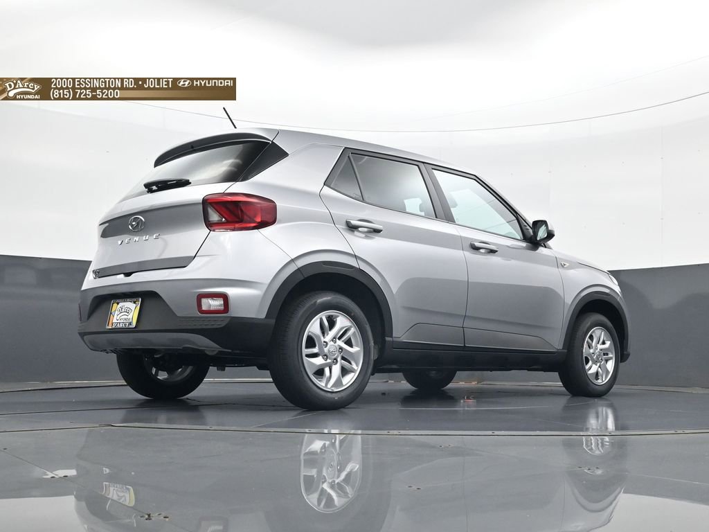 New 2026 Hyundai Venue SE FWD image 25