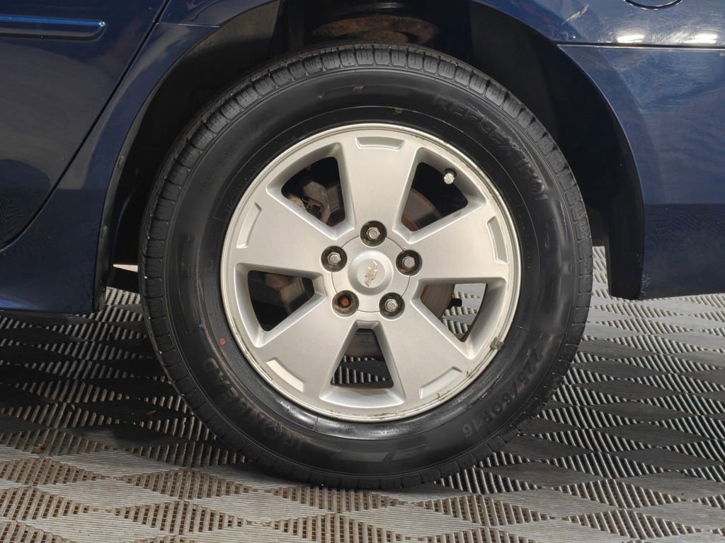 Used 2011 Chevrolet Impala LT image 29