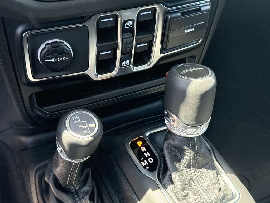 New 2026 Jeep Gladiator Sport AWD/4WD image 22