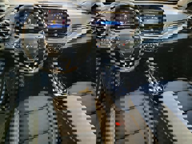 New 2026 Chevrolet Trax ACTIV w/ Driver Confidence Package image 31