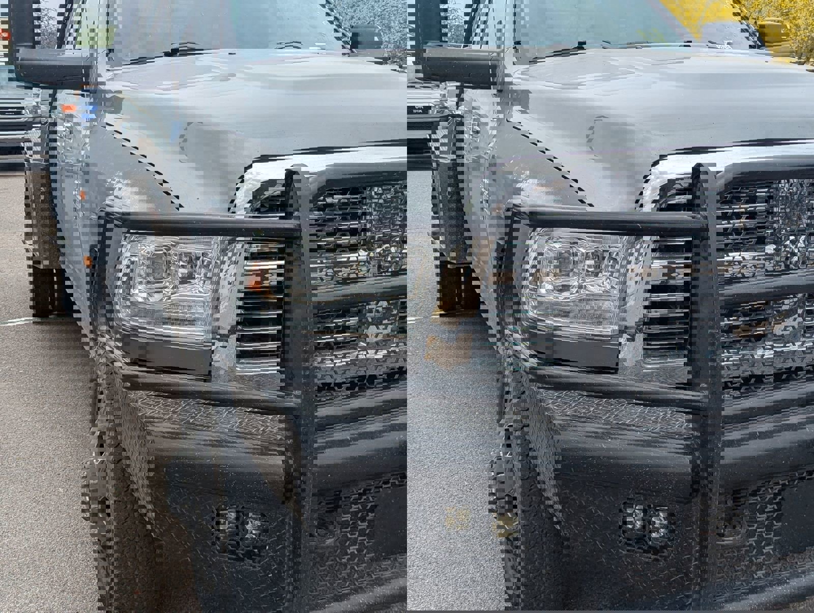 Used 2012 RAM 3500 Lone Star image 3