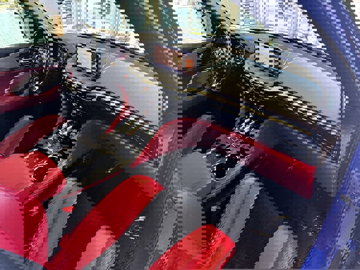 Used 2022 Acura MDX A-Spec image 17