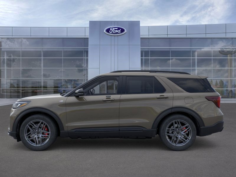 New 2026 Ford Explorer ST-Line w/ ST-Line Street Pack image 3