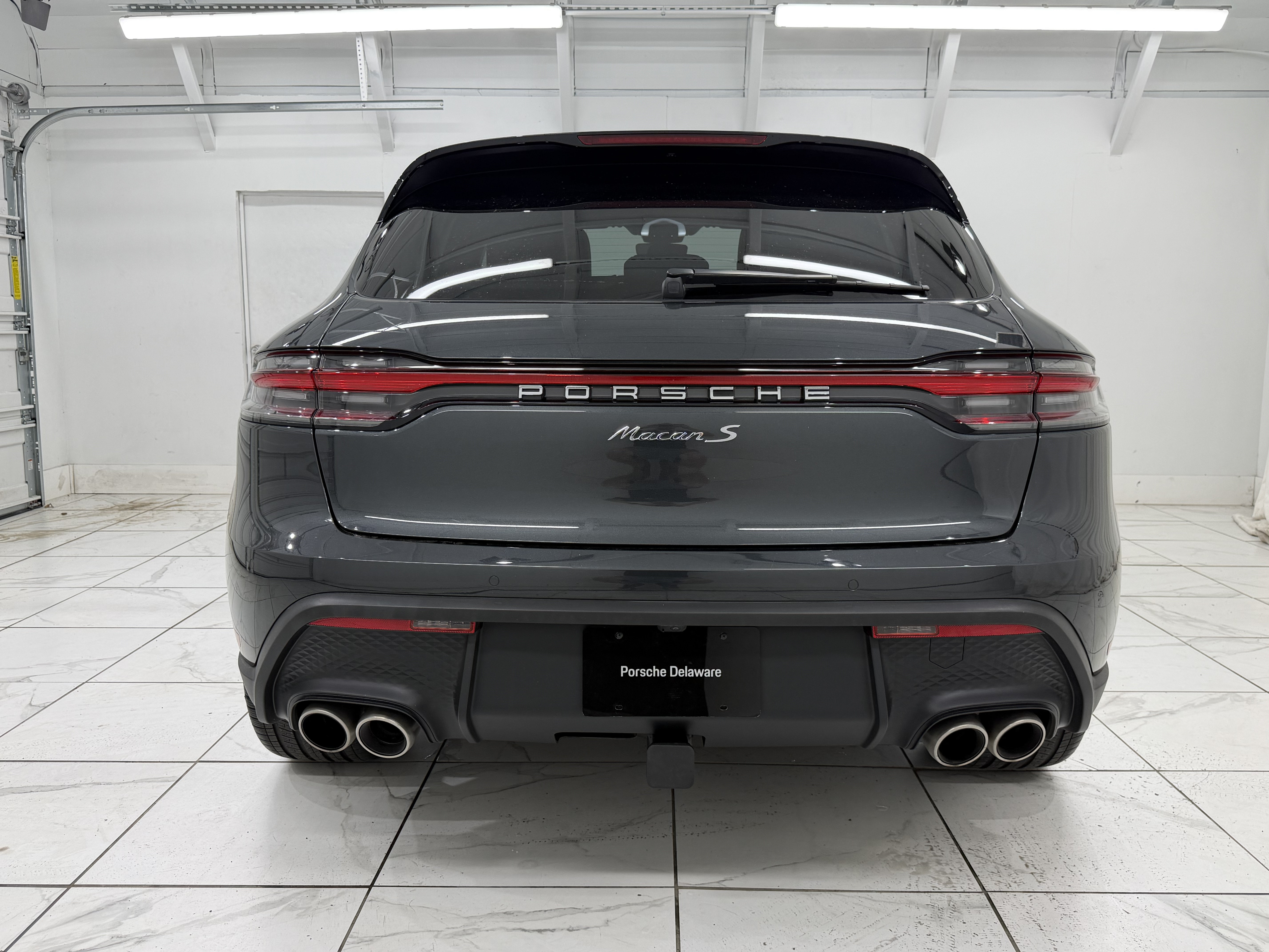 Certified 2026 Porsche Macan S AWD/4WD image 13
