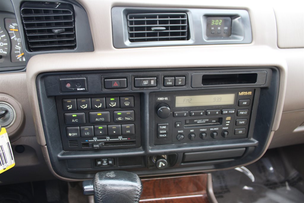 Used 1996 Lexus LX 450 4WD image 25
