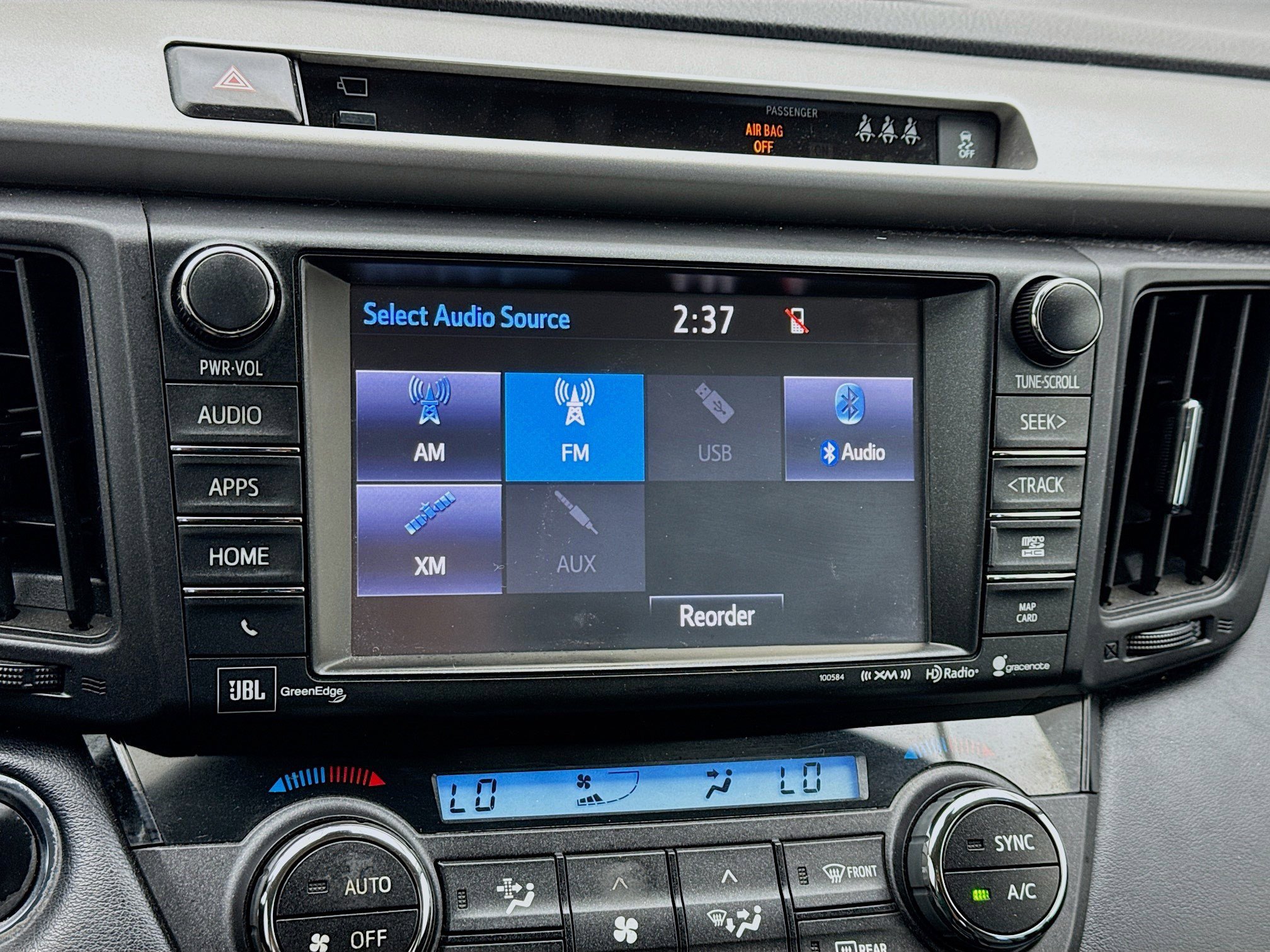 Used 2018 Toyota RAV4 Limited w/ Advanced Technology Package image 11