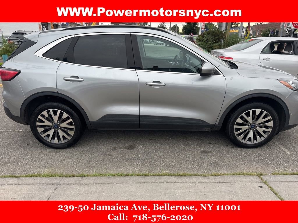 Used 2021 Ford Escape Titanium image 6