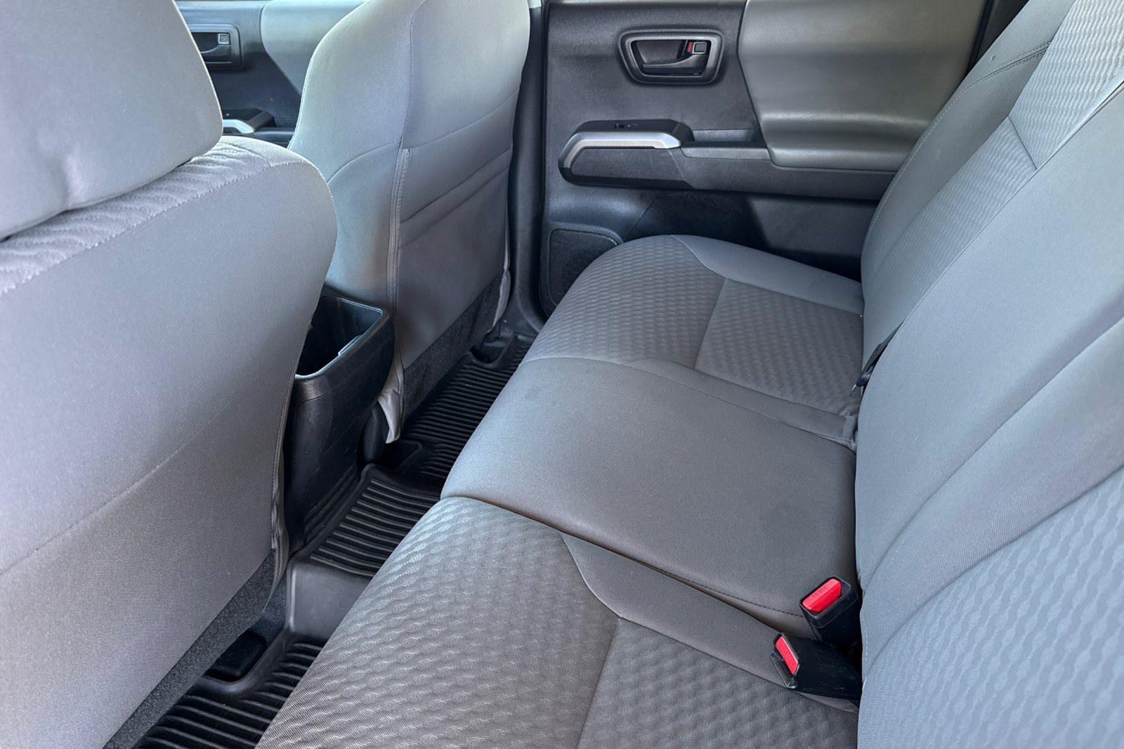 Used 2023 Toyota Tacoma SR5 RWD image 6
