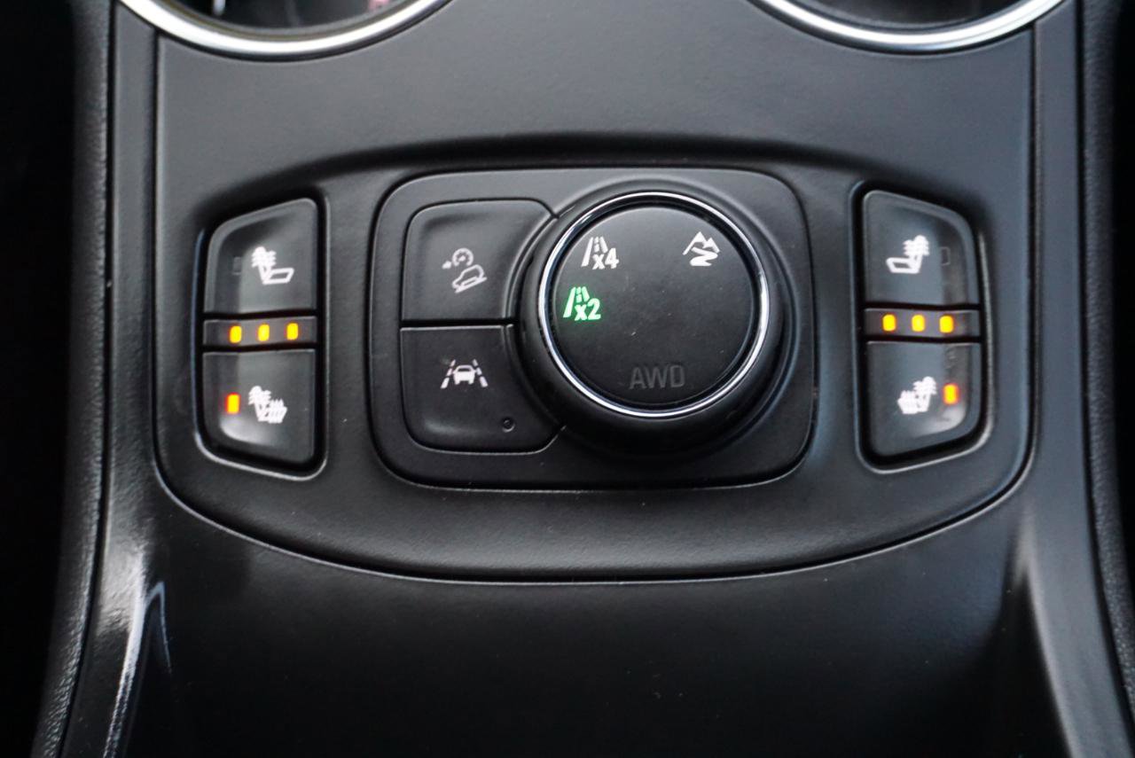 Used 2023 GMC Terrain SLE w/ Driver Convenience Package image 15