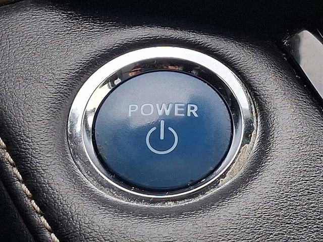 Used 2018 Toyota RAV4 Limited image 24