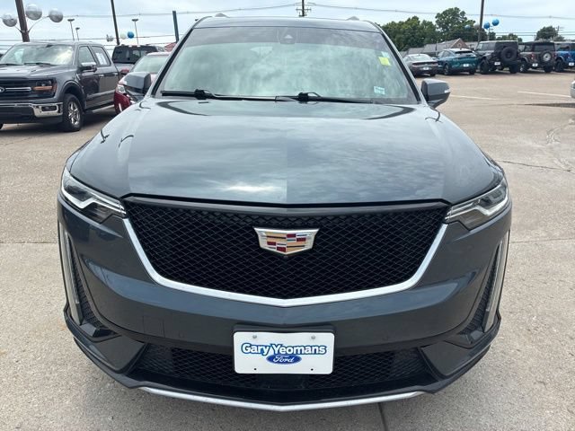 Used 2021 Cadillac XT6 Sport AWD/4WD image 2