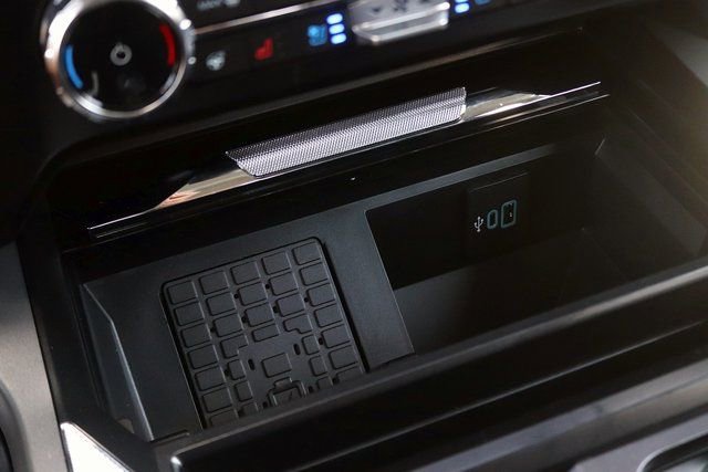 New 2025 Ford F250 Lariat w/ Lariat Ultimate Package image 25