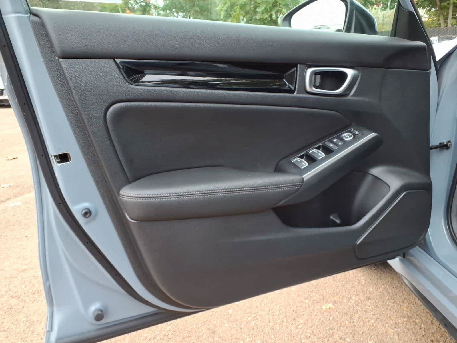 Used 2024 Honda Civic Sport Touring image 12