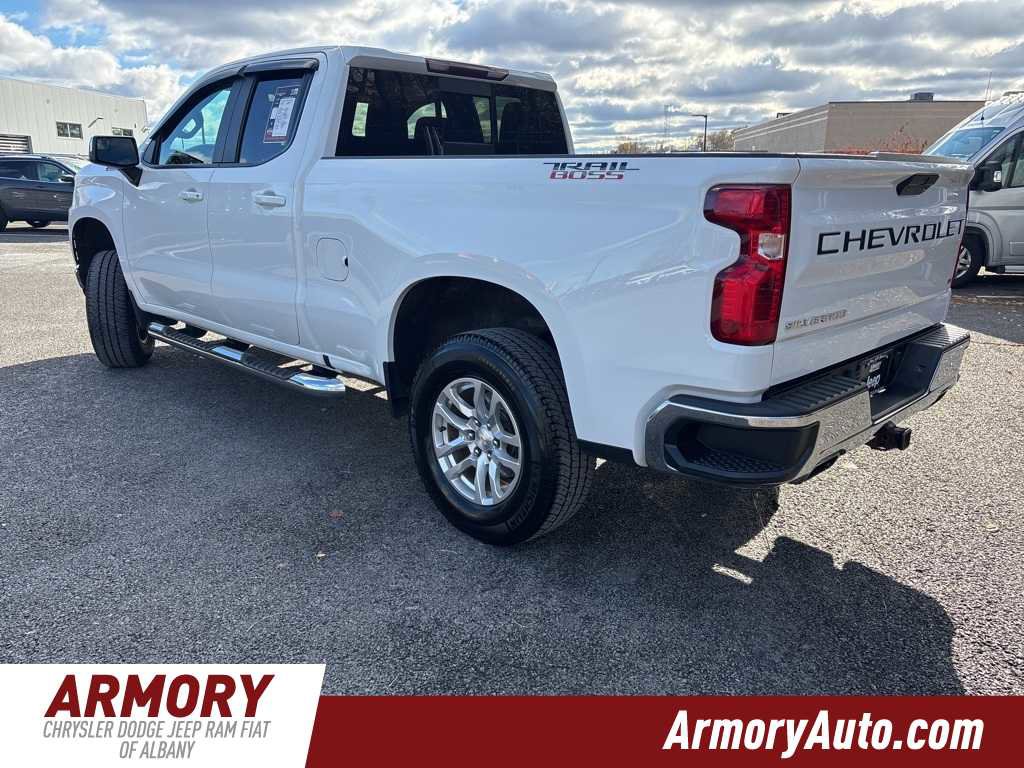 Used 2020 Chevrolet Silverado 1500 LT w/ All-Star Edition image 6