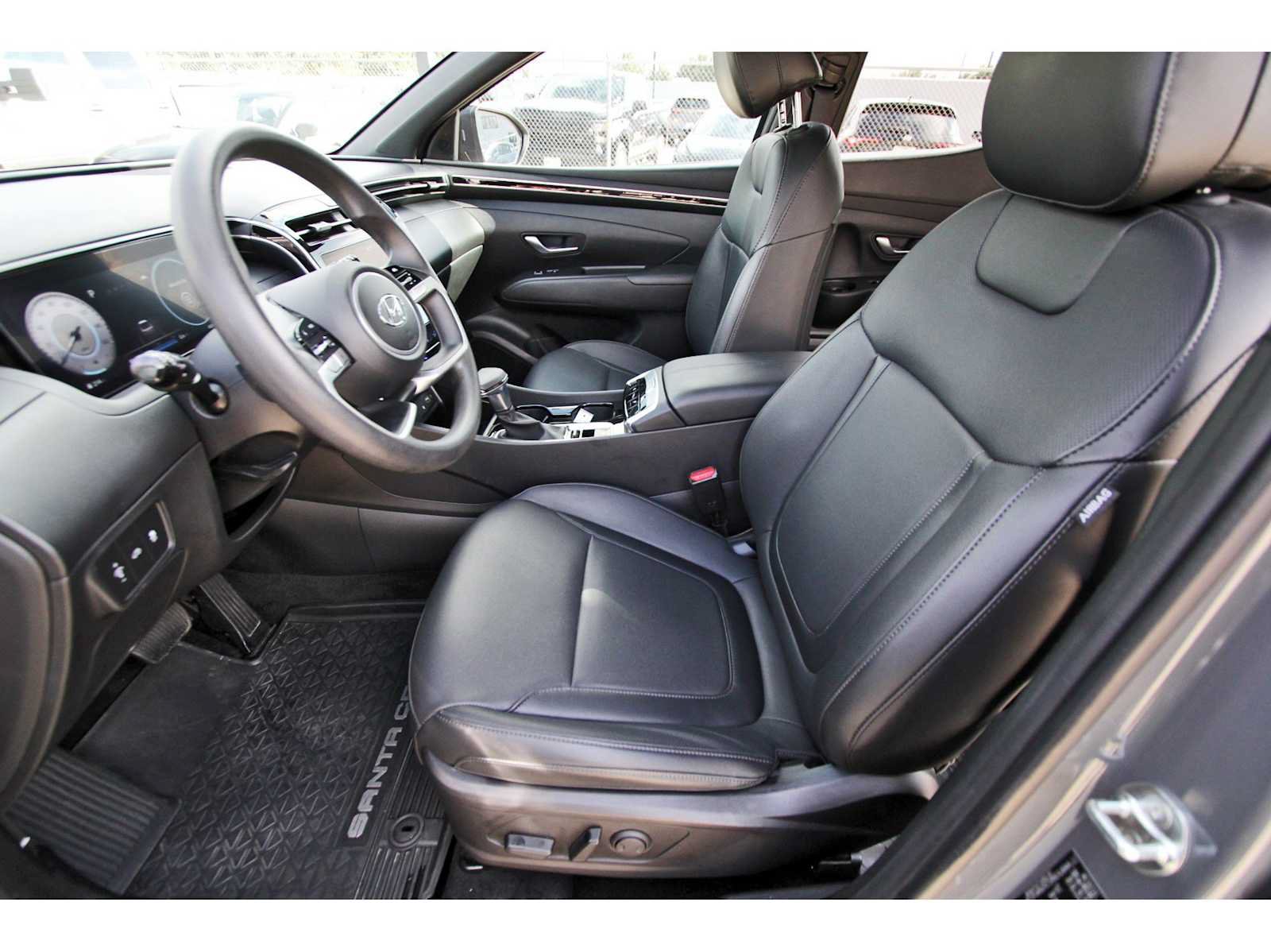 Used 2024 Hyundai Santa Cruz Night AWD/4WD image 11