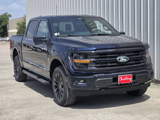 New 2026 Ford F150 XLT w/ Equipment Group 302A MID AWD/4WD image 3