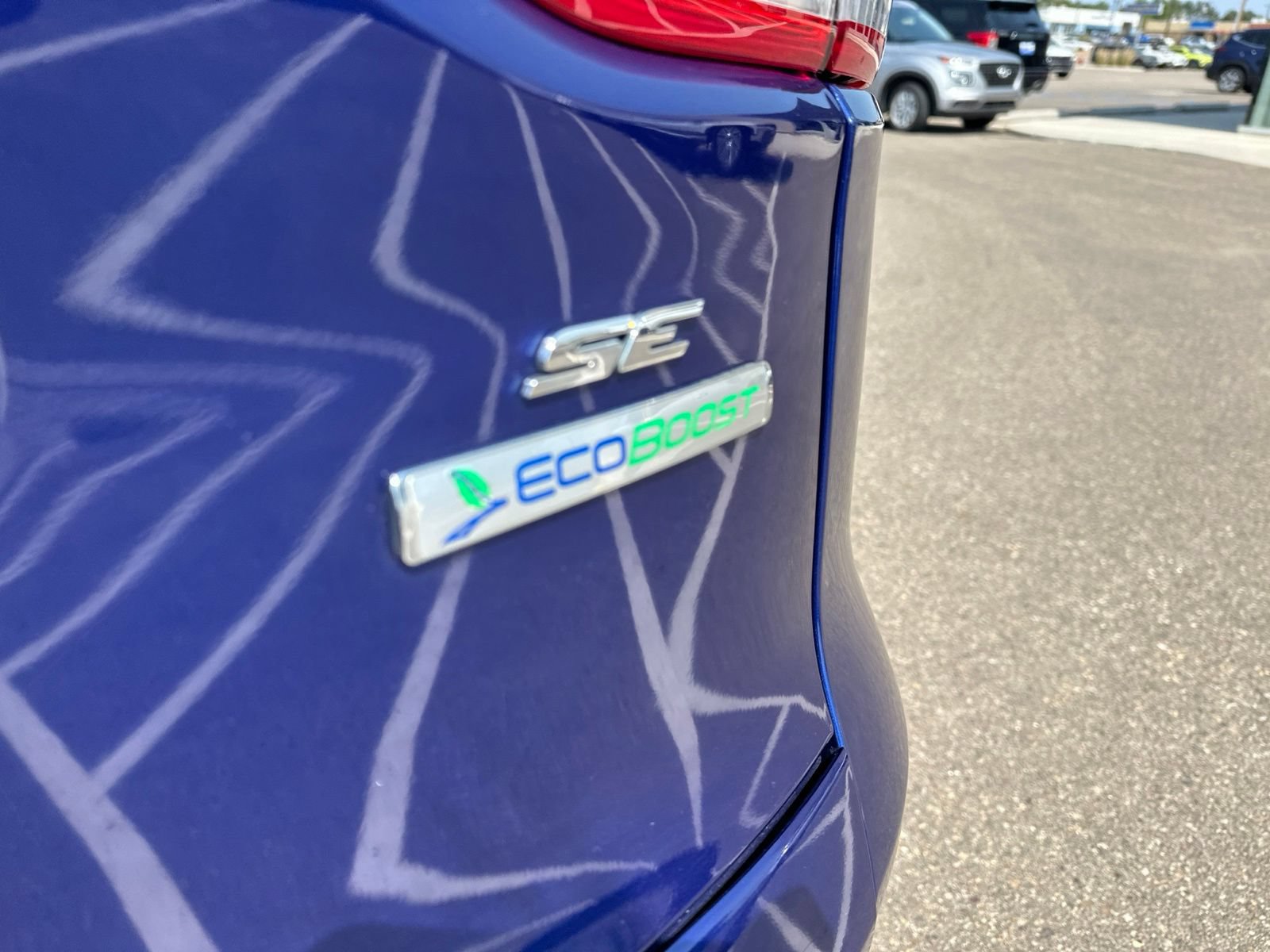 Used 2015 Ford Escape SE FWD image 6