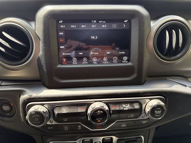 Used 2021 Jeep Gladiator Sport AWD/4WD image 16