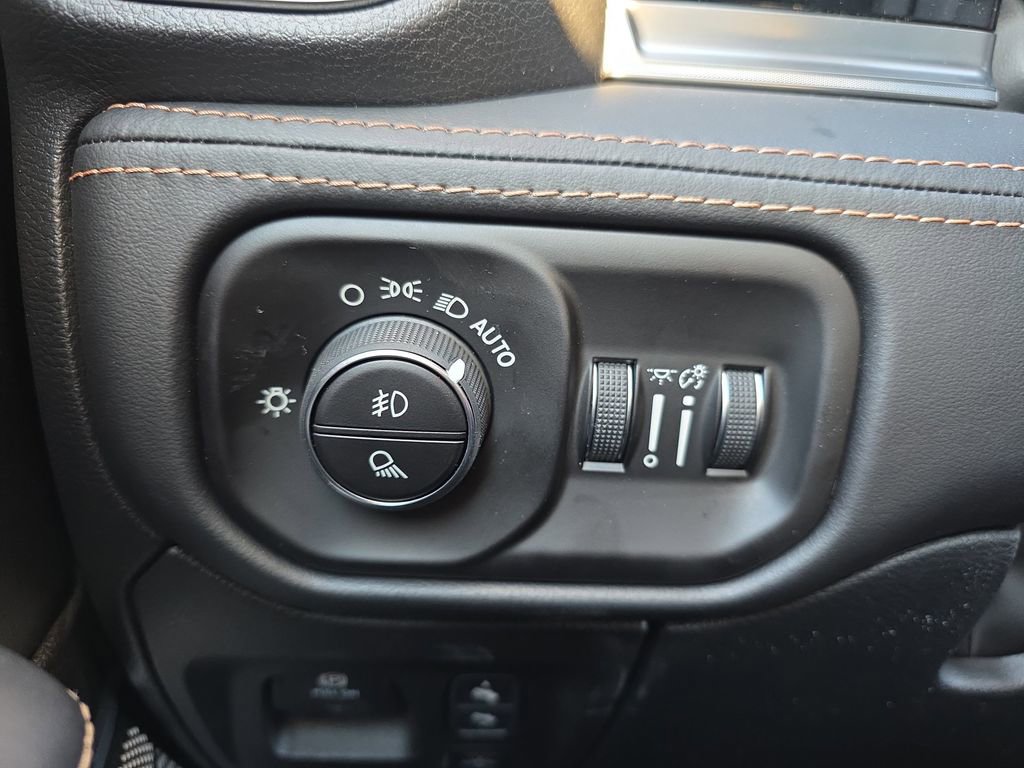 New 2026 RAM 1500 Tungsten w/ Bed Utility Group image 28