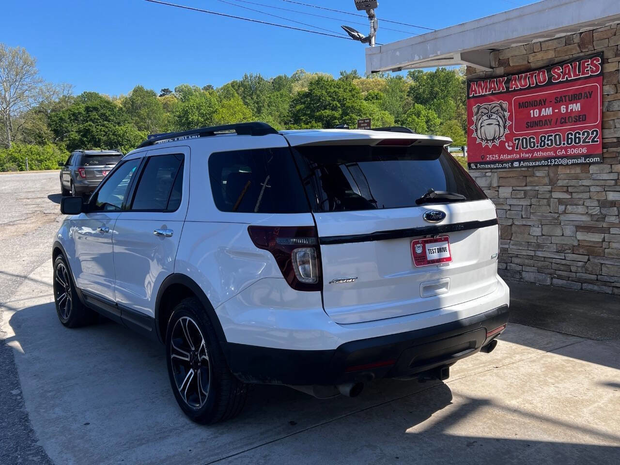 Used 2014 Ford Explorer Sport w/ Equipment Group 401A AWD/4WD image 4