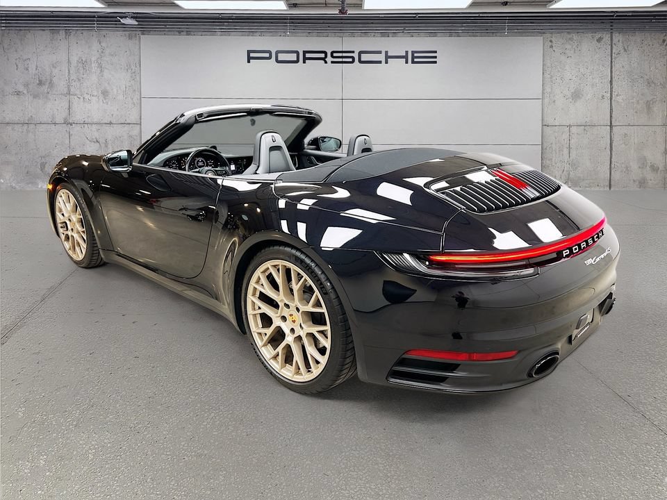 Certified 2023 Porsche 911 Carrera 4S AWD/4WD image 36