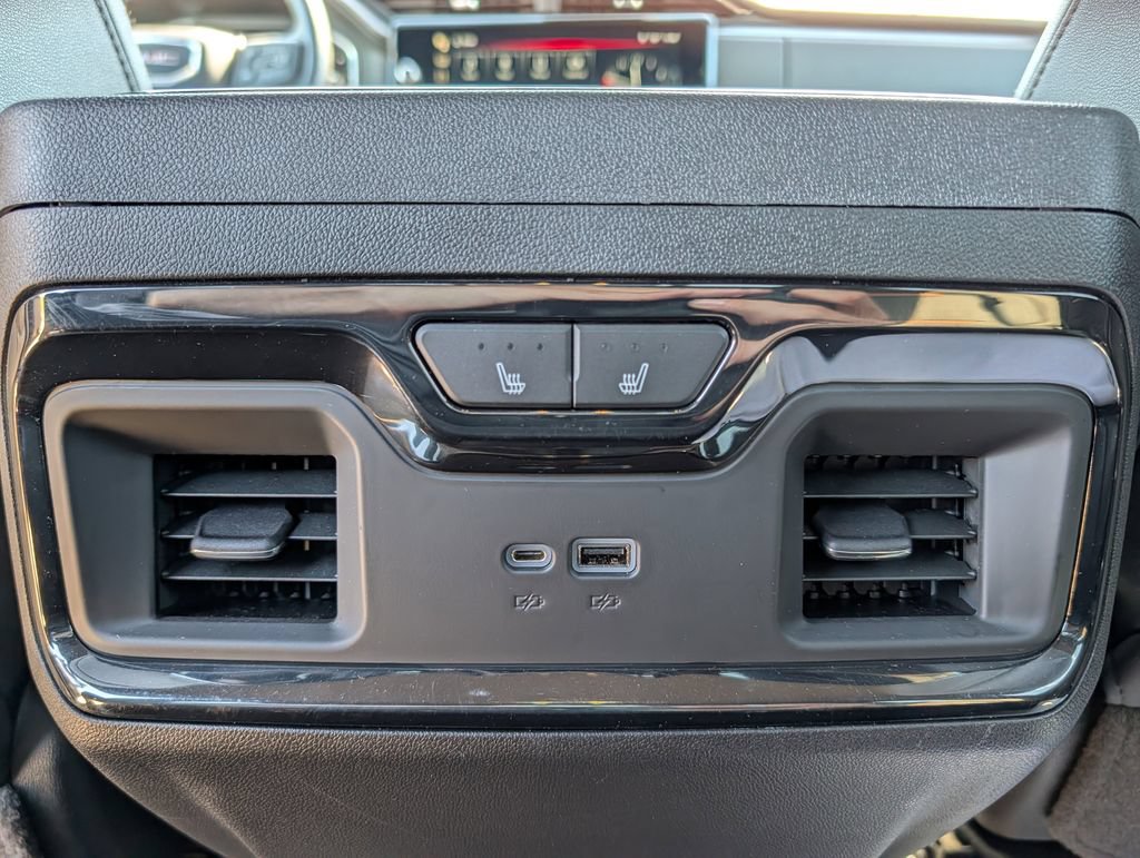 Used 2022 GMC Sierra 1500 AT4 w/ AT4 Preferred Package AWD/4WD image 32