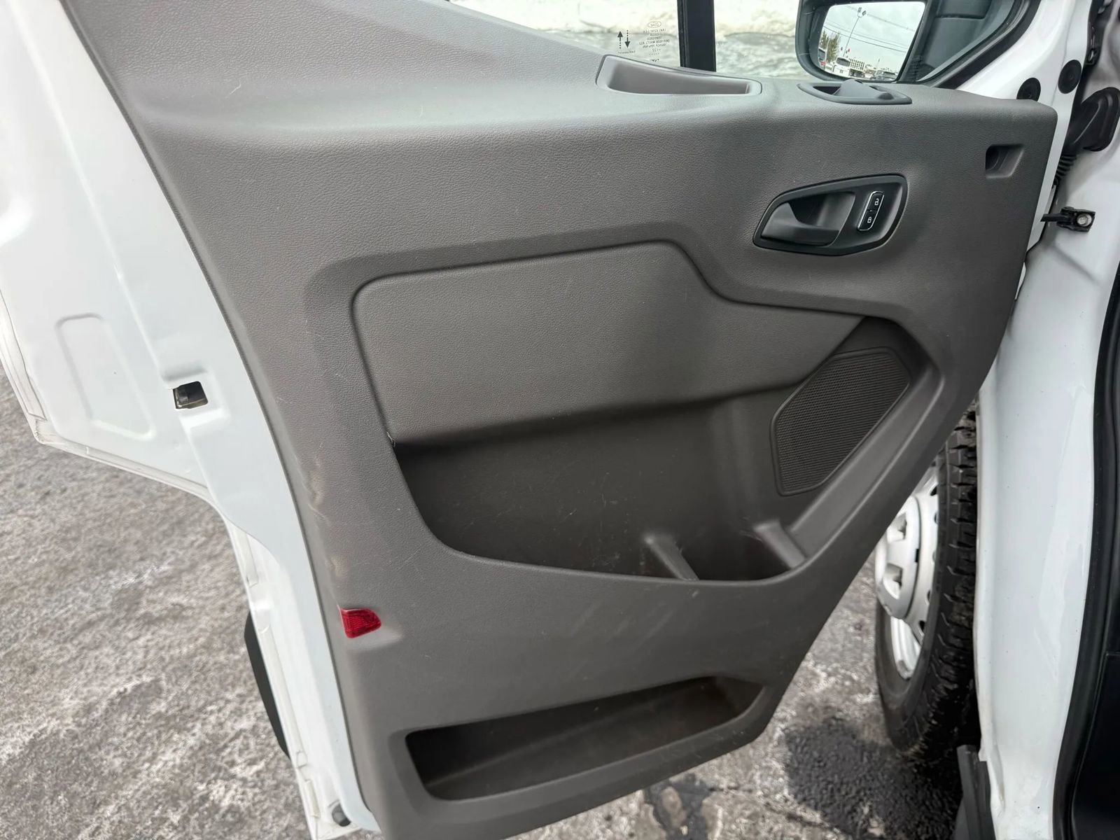 Used 2022 Ford Transit 250 Low Roof image 11