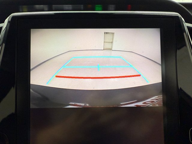 Used 2019 Toyota Prius Limited image 19