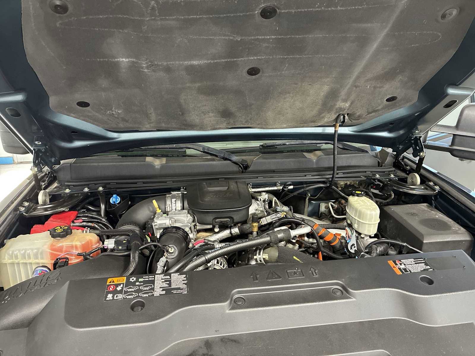 Used 2014 Chevrolet Silverado 2500 LT w/ Interior Plus Package image 17