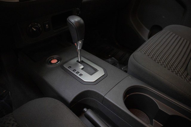 Used 2020 Nissan Frontier SV w/ SV Utility Package image 19