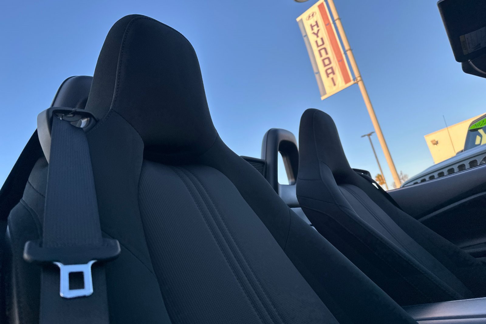 Used 2022 MAZDA MX-5 Miata Sport image 19