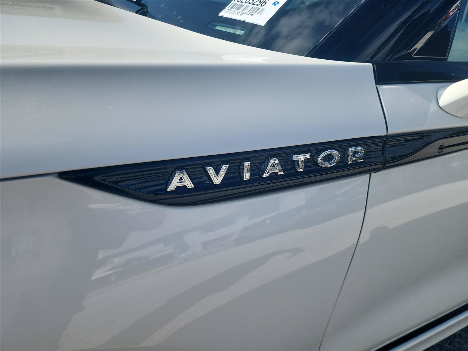 New 2027 Lincoln Aviator Reserve AWD/4WD image 10